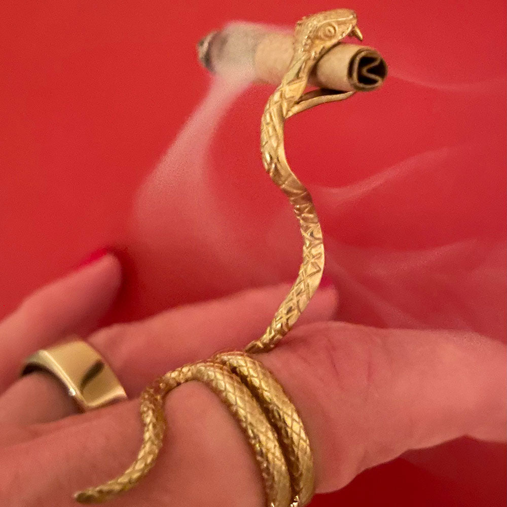 Snake in the Grass Joint Holder Ring